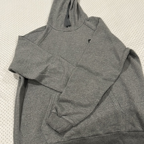 Under Armour Hoodie - Picture 2 of 4